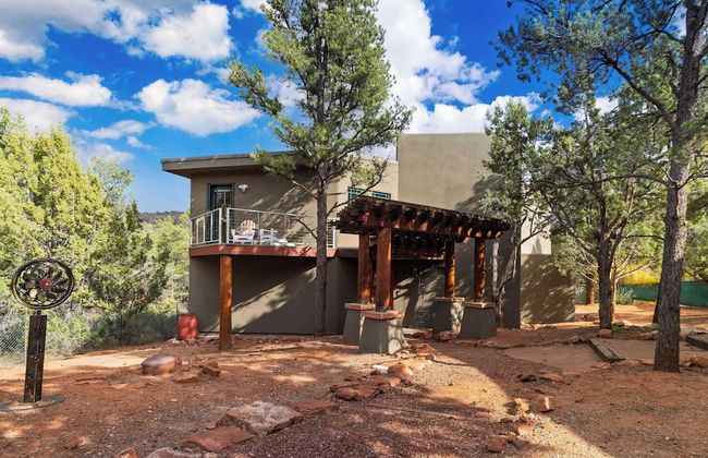 Cathedral View by Avantstay Pool Table + Hot Tub - Photo 44