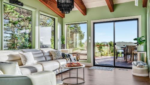 Riverfront! Family Friendly, Hot Tub, Fire Pit, EV - Foto 2