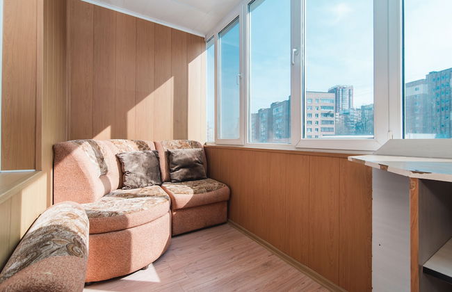 Apartment on Okeanskiy Pr. 135 - Photo 5
