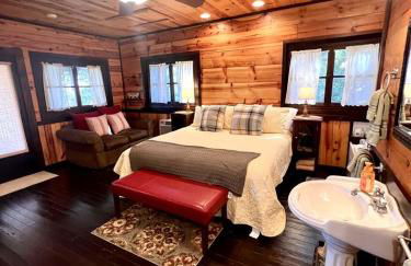 Romantic Ozarks Cabin Rental in Secluded Woodland near Branson, Missouri - Foto 7