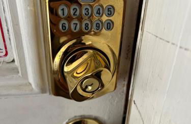 Roomy Retreat - Photo 4