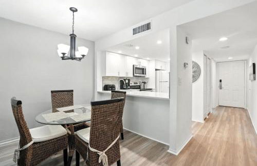 Resort Views and Close to Lobby - Foto 1