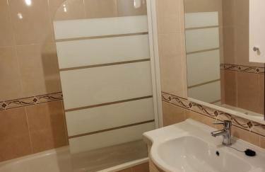 Piso nuevo y acogedor! - Foto 2