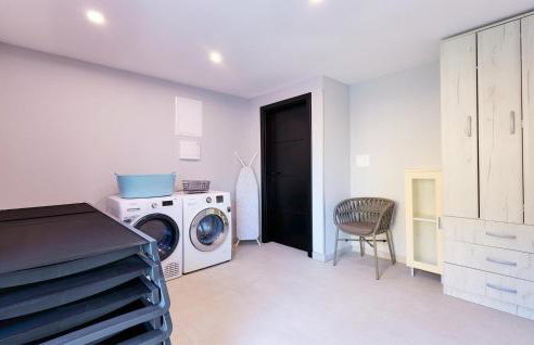 6 Bedroom Stunning Home In Podgrade - Foto 44