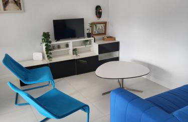 Apartamento con parking gratuito a 500 m de la playa - Photo 1