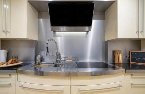 Tower Cottage - Medieval Grid Townhouse - Foto 19