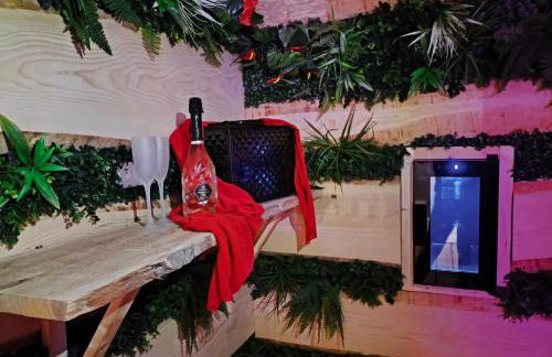 Paradise and Love Room - Photo 28