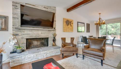 1 Mi to Lake, Shared Hot Tub! Kenmore Retreat - Foto 5