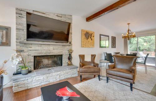 1 Mi to Lake, Shared Hot Tub! Kenmore Retreat - Foto 5