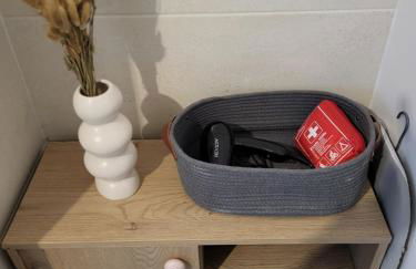 Le Lobrot - studio 2 personnes - parking facile - Foto 13