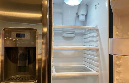 Jazzy Downtown Studio with Piano - Foto 13