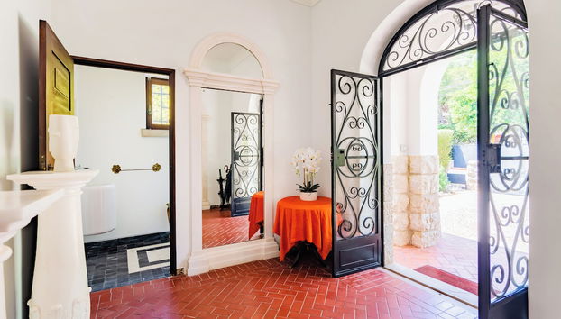 Estoril Royal Atlantic Villa with Ocean View - Foto 2, Entrada interior