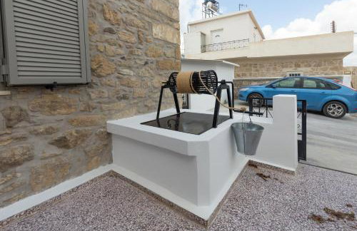 Iliopetra House - Photo 32