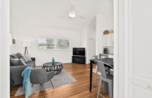 The Old Mission Collection - Downtown Bungalow - Foto 25