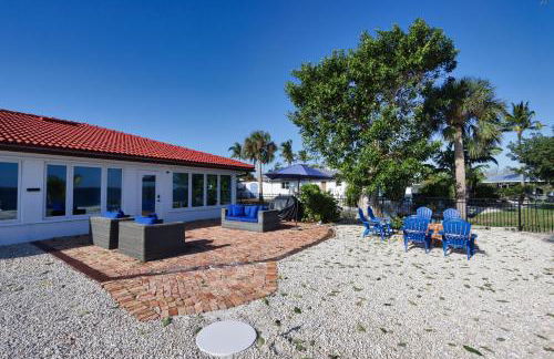 Stunning Waterfront Home with Southeast Bay Frontage - Villa Cuquita - Foto 24