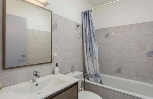 Appartement rénové à Hendaye, climatisé avec parking - FR-1-2-446 - Foto 12