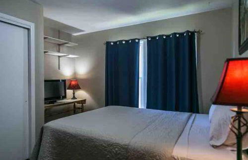 Paradise By The Park - 3 bd and 1 ba Family Getaway - Photo 8