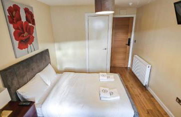 Bridge St 6 Bedroom House - Tranent - Foto 41