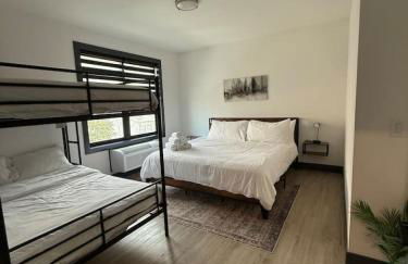 Great Location-20 Mins to NYC-Free Indoor Parking - Foto 38