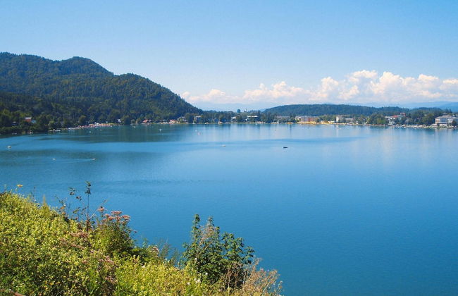 Bungalow on Lake Klopein With Garden - Foto 16