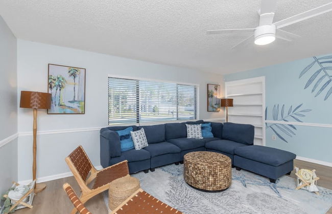 Fun Family-friendly Modern Beach Home With Pool - Photo 4