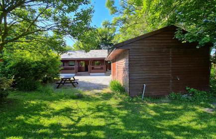 3-bed Lodge - Sleeps 7 - Hot Tub - Pet Friendly - Foto 8