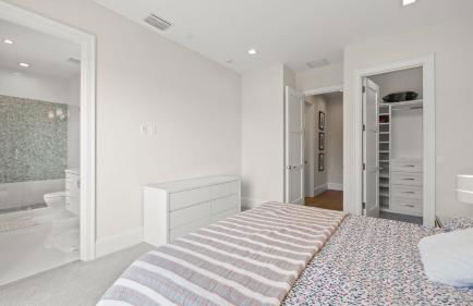 Waterfront Luxury Estate with Private Dock Lighthouse Point - Foto 39