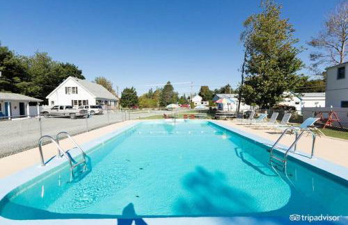 3 Bedroom Pool PlayArea CampFire Cozy Apt - Foto 16