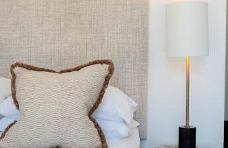 Pass the Keys Bond-villain Style Home with Panoramic Views - Foto 20