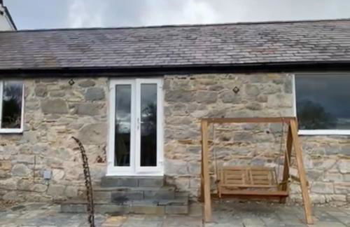 Unique Stay on an Alpaca Therapy Farm with Miniature Donkeys North Wales - Foto 8