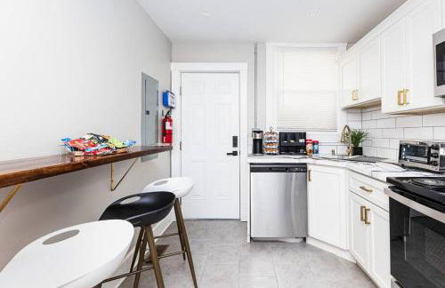 Royal Respite Green Kings and Grey Queens Hideaway! - Foto 26