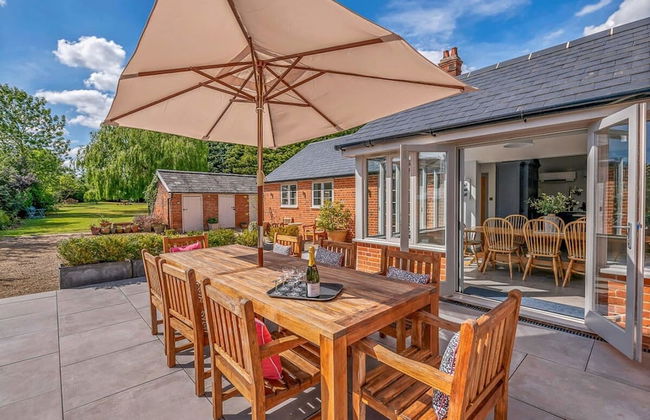 Luxury Home With Large Garden - The School House - Foto 3