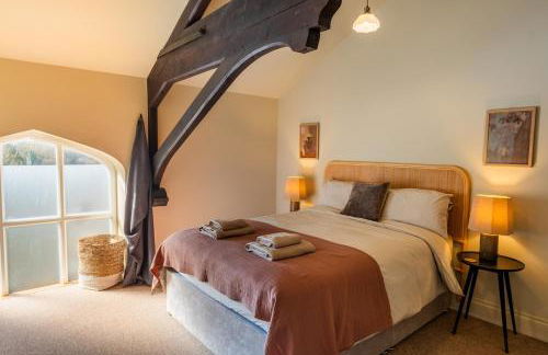 Luxury Riverside Duplex Apartment for 4 - Photo 4