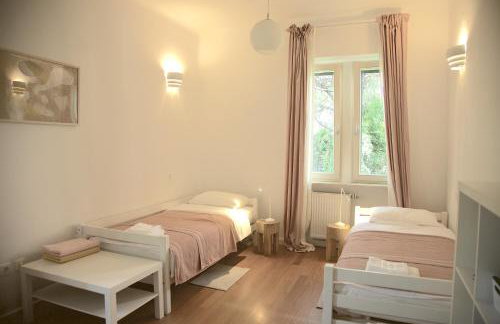 Beach and Green - Photo 4