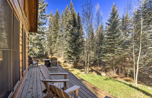 Bayfield Cabin with Wraparound Deck and Fire Pit - Foto 2