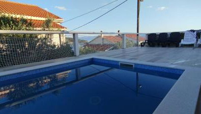 Apartments Solta - Photo 2, sunbed