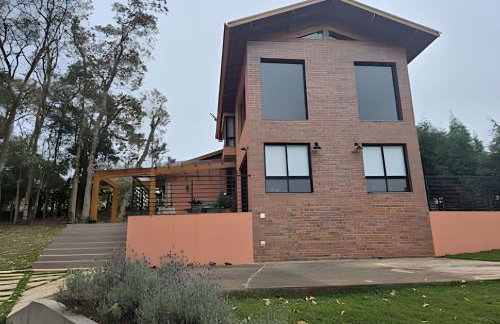 Casa, Pequeno Bosque e vista para Horizonte - Foto 9