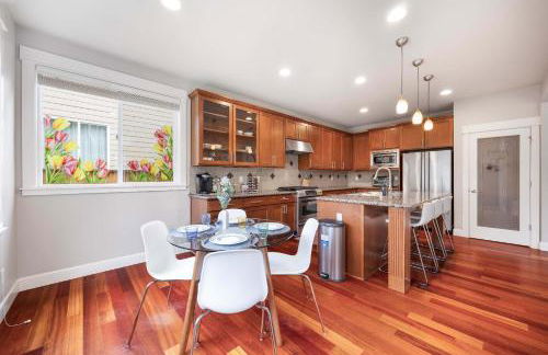 Redmond Modern 3BR Retreat Near Microsoft - Foto 16