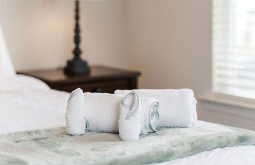 Savvy Retreat Pooler King Bed Gym Pool - Foto 5