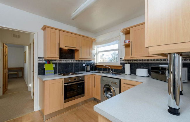 Bramerton Court - Photo 6