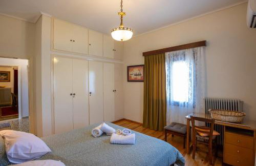 Peaceful 2-bedroom village house near Tripolis - Photo 14