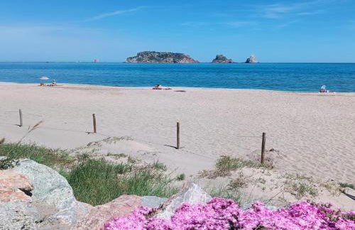 Cozy apartment with pool close to beach & nature - Foto 26