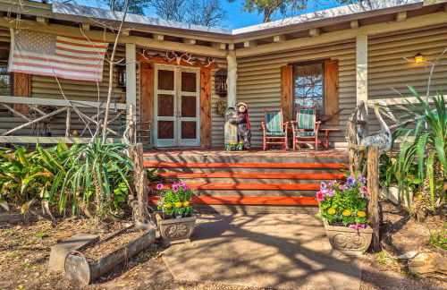 Lodge on Lake Siesta Spacious La Grange Retreat! - Foto 29