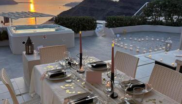 Sunset View Villa Santorini - with Outdoor Jacuzzi - Photo 4
