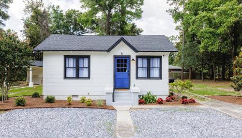 The Peacock - Artsy East Hill Getaway - Foto 4