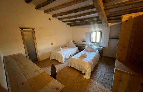 CASA RURAL DE ENSUEÑO EN CANTALLOPS CON 9 HABITACIONES DOBLES CON BAÑOS PRIVADOS Y PISCINA DE 20M x 2,70M - Foto 57