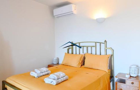 The Charming Waterfront Retreat, with a swimming pool & direct access to the sea, ideal for large families, or a group of friends - Foto 35