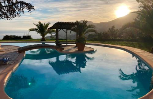 Maison vue mer avec piscine sur la Côte d'Azur - Photo 8