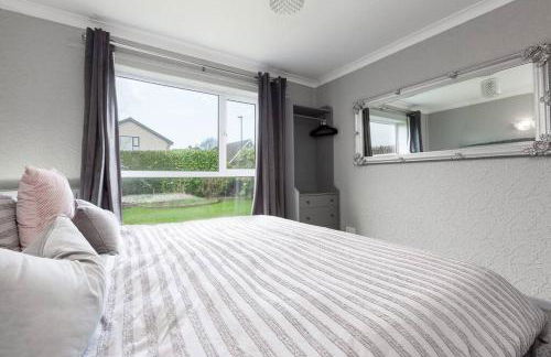 City home with parking and garden- pet friendly - Photo 75