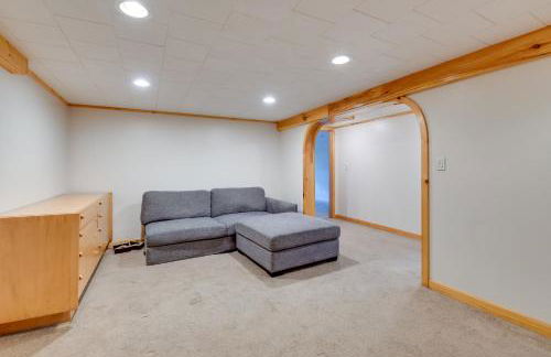 15 Mi to Cochrans Ski Area Cozy Home with Yard! - Foto 18